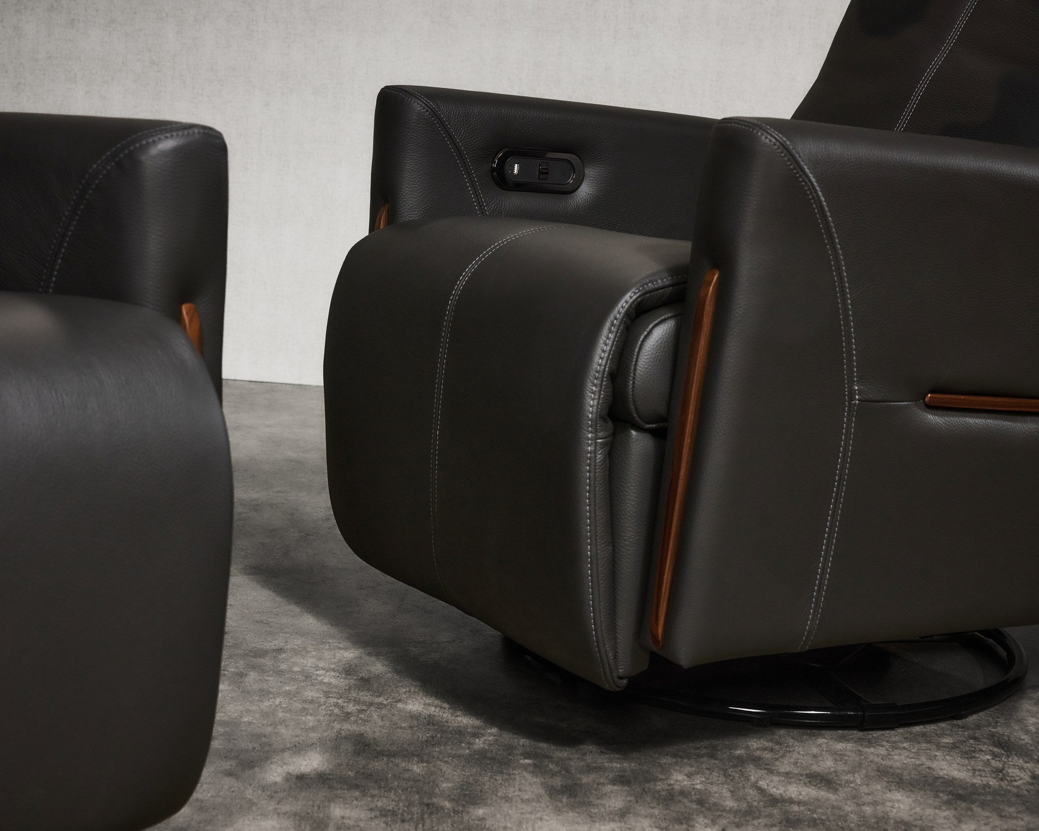 Fauteuil 1100/1101 — Meubles Via