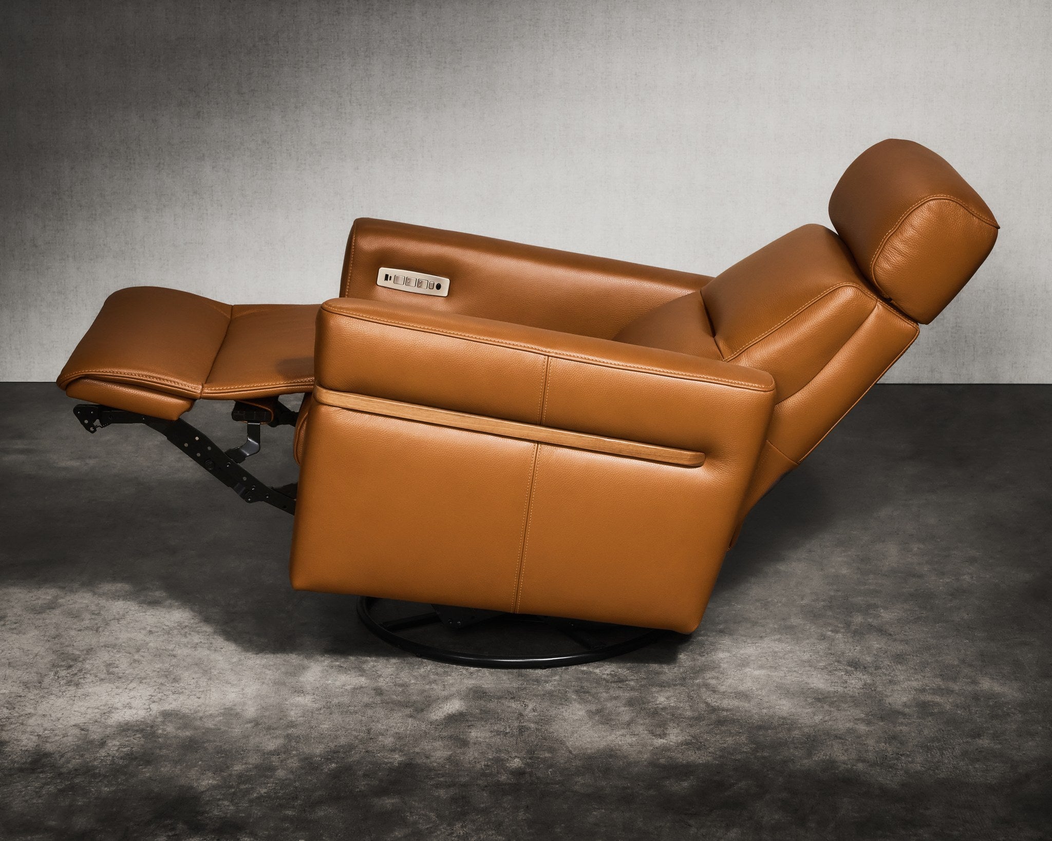Fauteuil 1400/1401 — Meubles Via